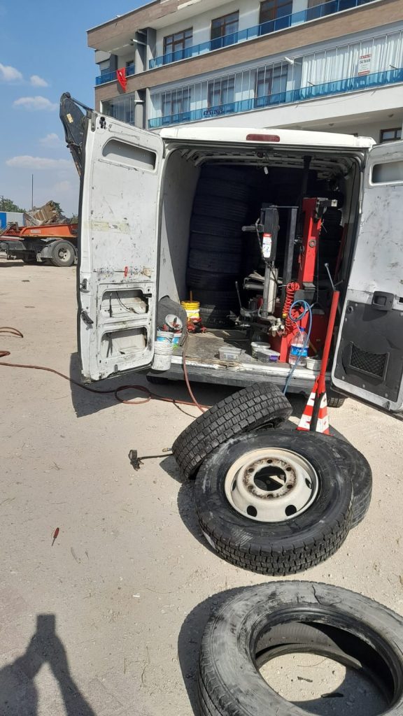 Meram Bölgesi Oto lastikci