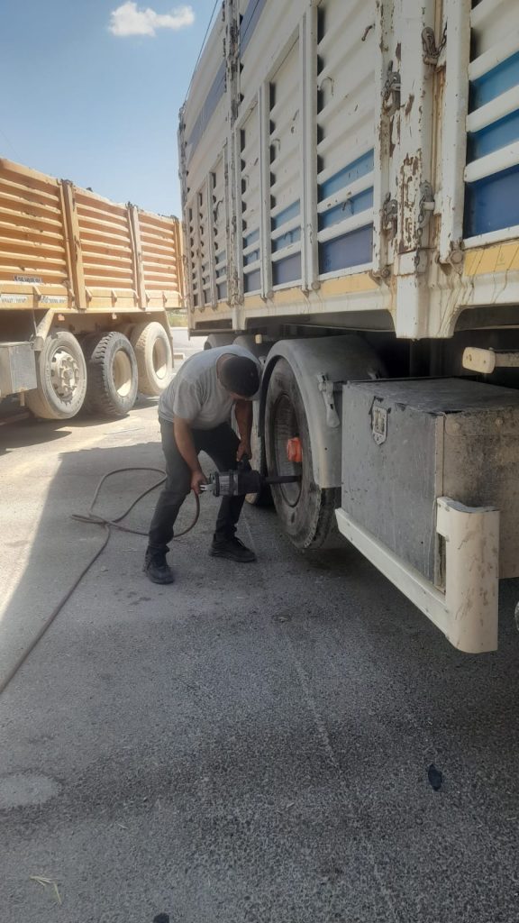 Karatay Bölgesi Oto lastikci